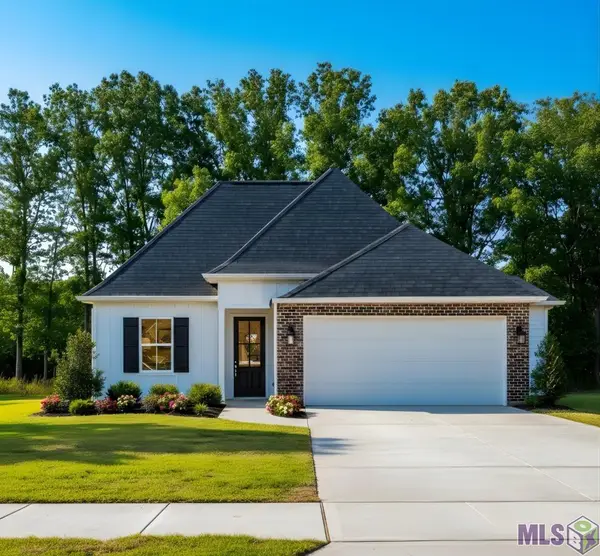 33972 Highlandia Dr, Denham Springs, LA 70706