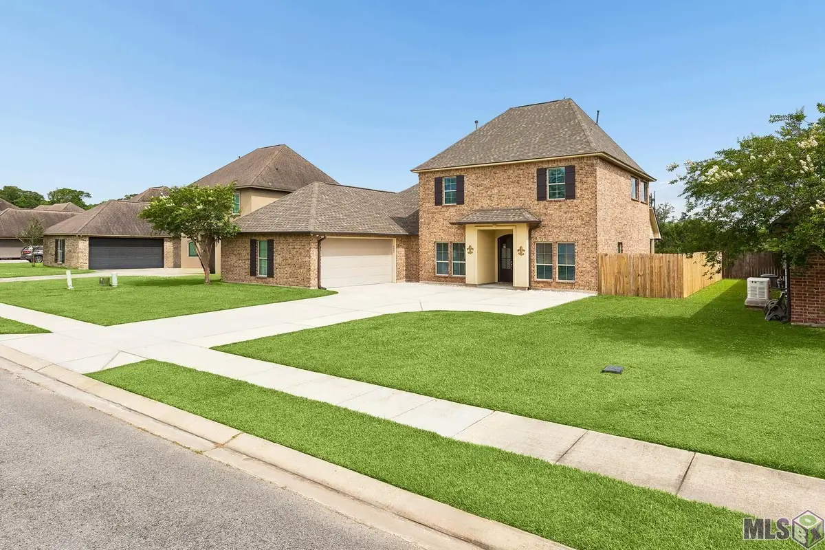 8661 Sandpiper Street, Denham Springs, LA 70706 - #1