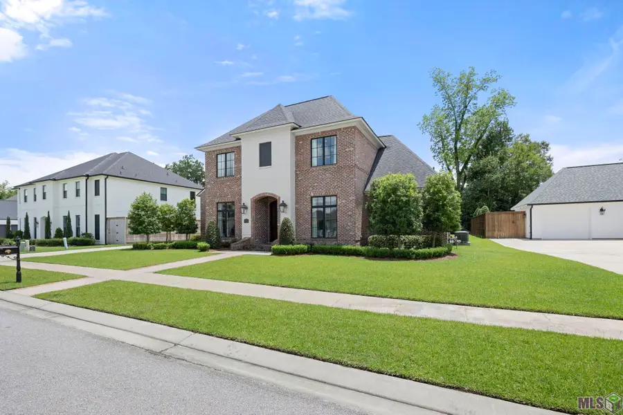 36365 Royal Oak Dr, Prairieville, LA 70769 - #3