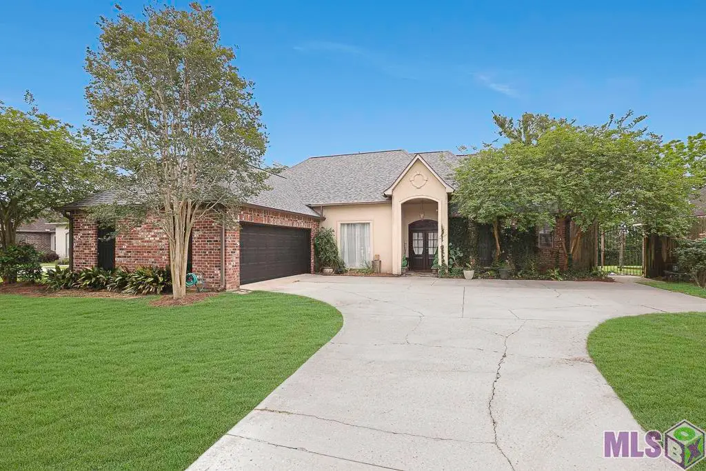 39053 Corinne Cir, Prairieville, LA 70769 - #1