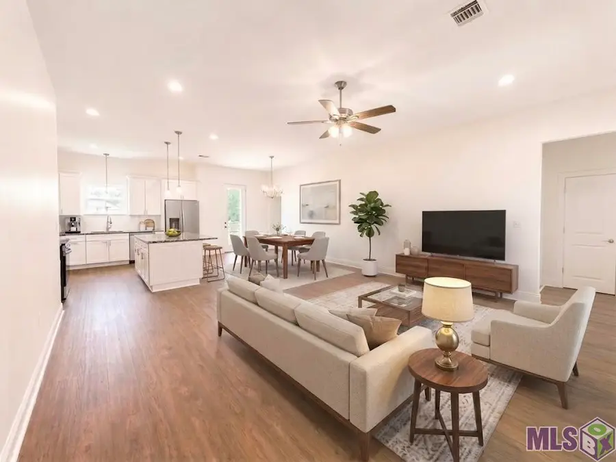 31531 Dunn Rd, Denham Springs, LA 70726 - #2