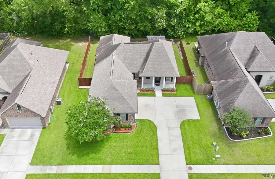 12204 Grand Wood Ave, Gonzales, LA 70737 - #3