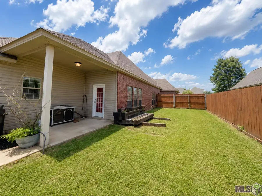 11446 Lemonwood Dr, Denham Springs, LA 70726 - #2