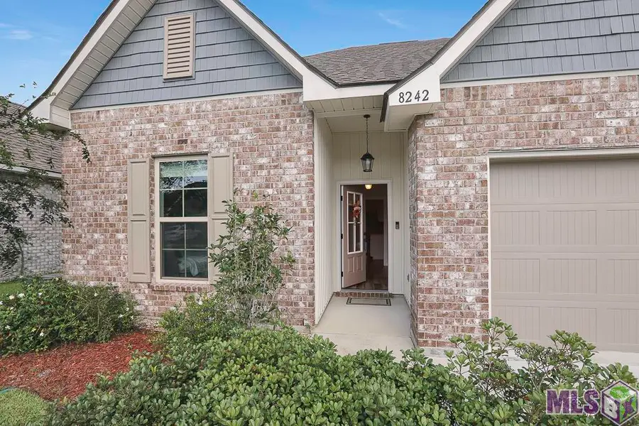 8242 Treeline Dr, Gonzales, LA 70737 - #2