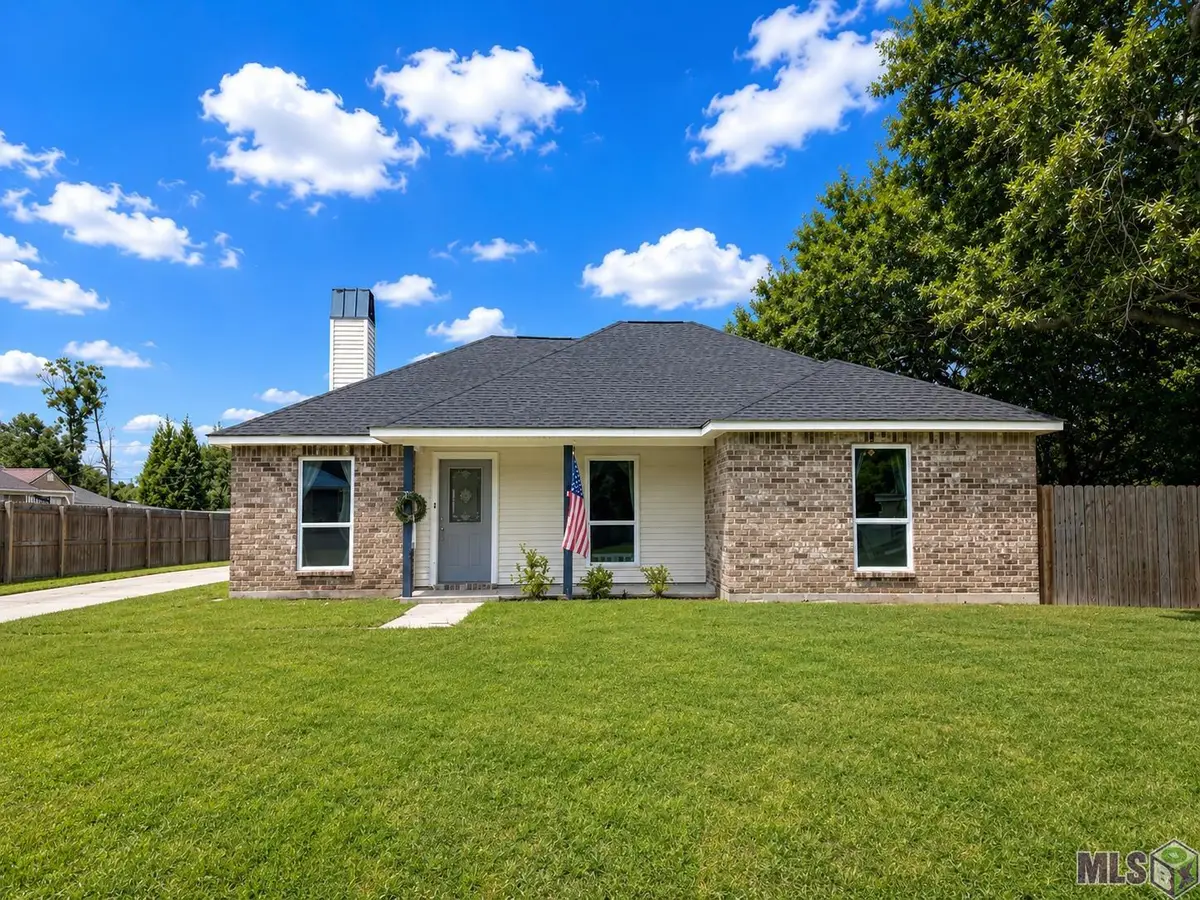 13056 Cypress Gold Dr, Saint Amant, LA 70774 - #1