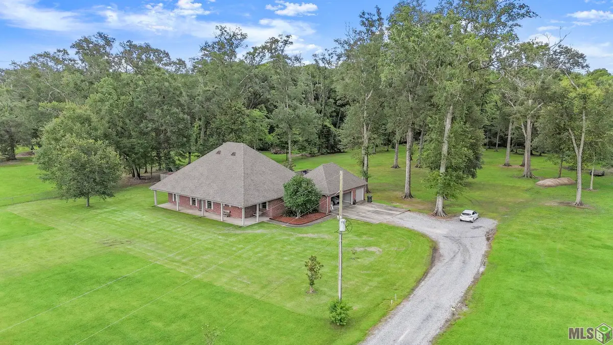 11320 B Phillips Rd, Gonzales, LA 70737 - #1