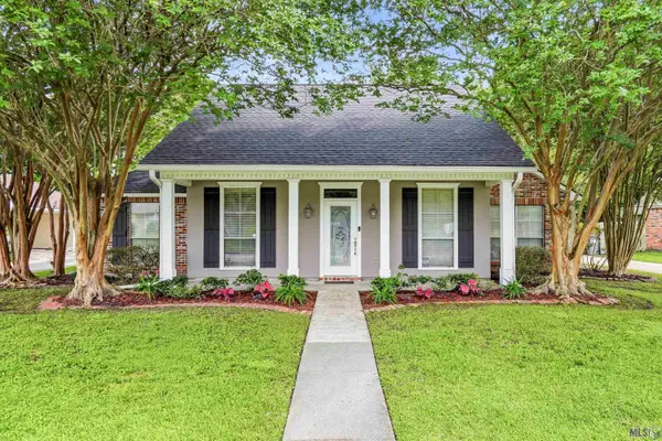 5253 River Meadow Dr, Baton Rouge, LA 70820