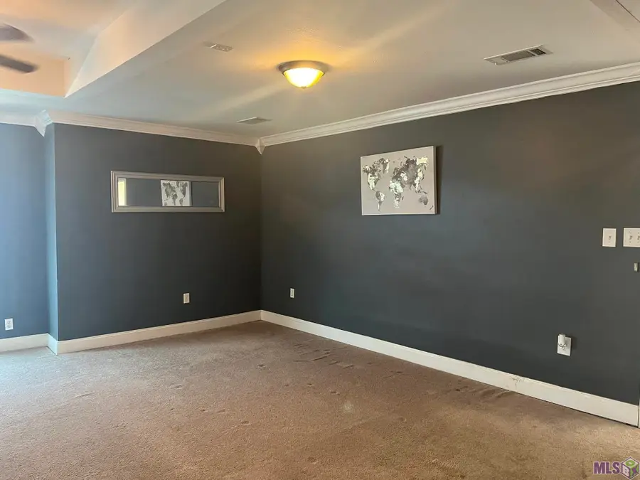 801 W Chapeau Dr, Baton Rouge, LA 70714 - #2