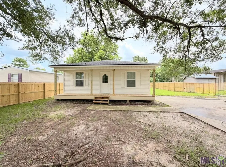 14502 Oak Meadow St, Gonzales, LA 70737 - #2