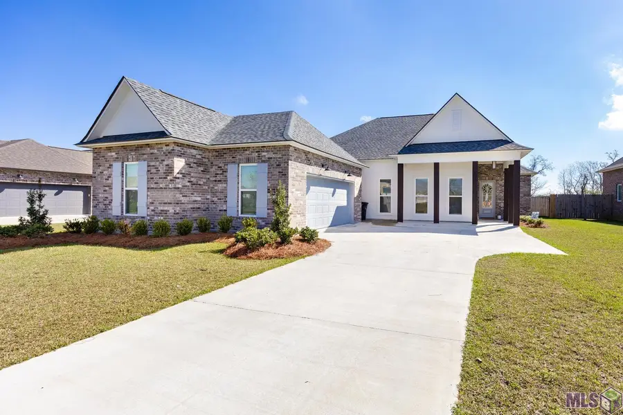 10151 Oak Colony Dr, Baton Rouge, LA 70817 - #2
