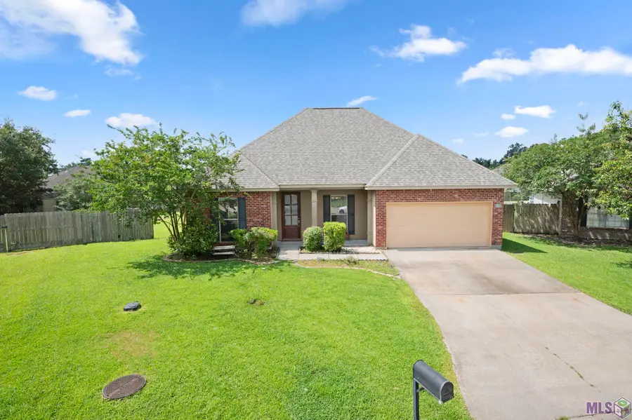9144 Kanawha Ct, Denham Springs, LA 70726 - #2