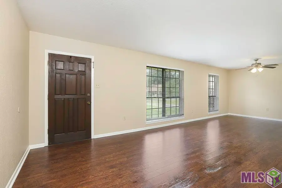 12345 E Robin Hood Dr, Baton Rouge, LA 70815 - #3