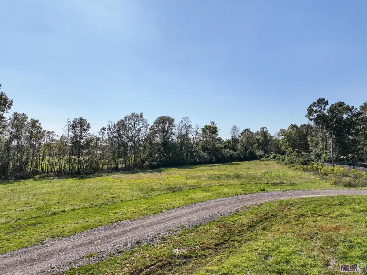 38720 La Hwy 16, Denham Springs, LA 70706 - #1
