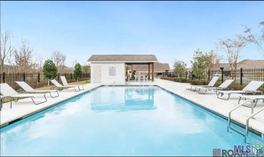 980 Lakehaven Dr, Gonzales, LA 70737 - #2