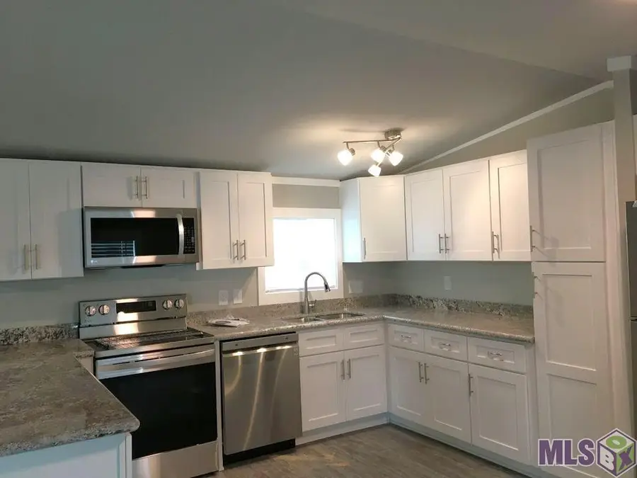 25693 Gill Rd, Denham Springs, LA 70726 - #3