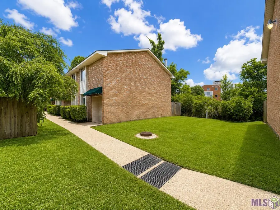 920 W Tony St #12D, Gonzales, LA 70737 - #2