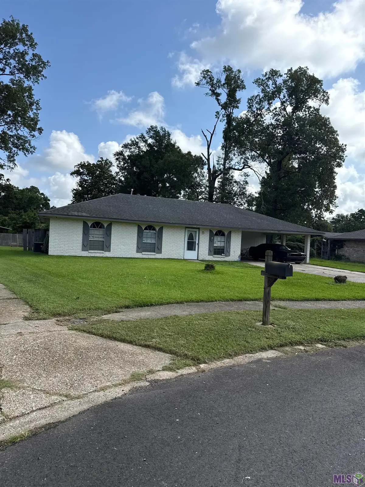 9627 Scotswood Dr, Baton Rouge, LA 70818 - #1