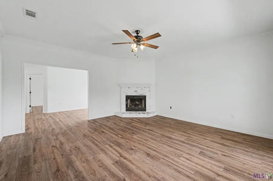 14494 Whispering Oaks Dr, Gonzales, LA 70737 - #3