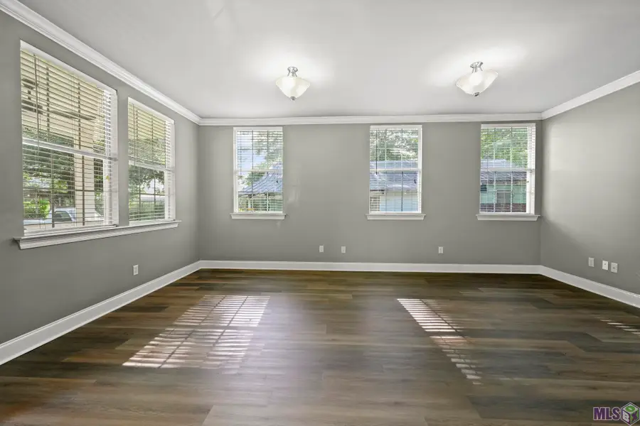 431 E Josephine St, Gonzales, LA 70737 - #3