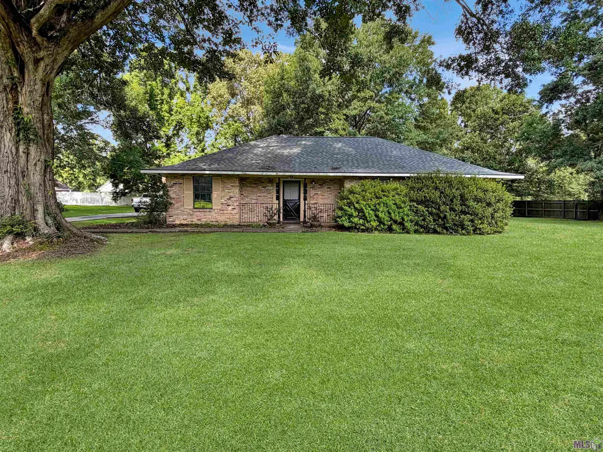 12463 Palmer Rd, Gonzales, LA 70737 - #1