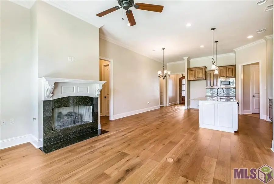 12186 Deventer Dr, Geismar, LA 70734 - #3