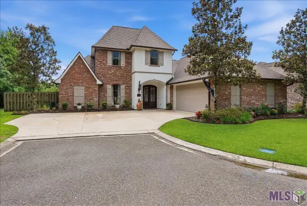 18198 Villa Trace Ave, Greenwell Springs, LA 70739