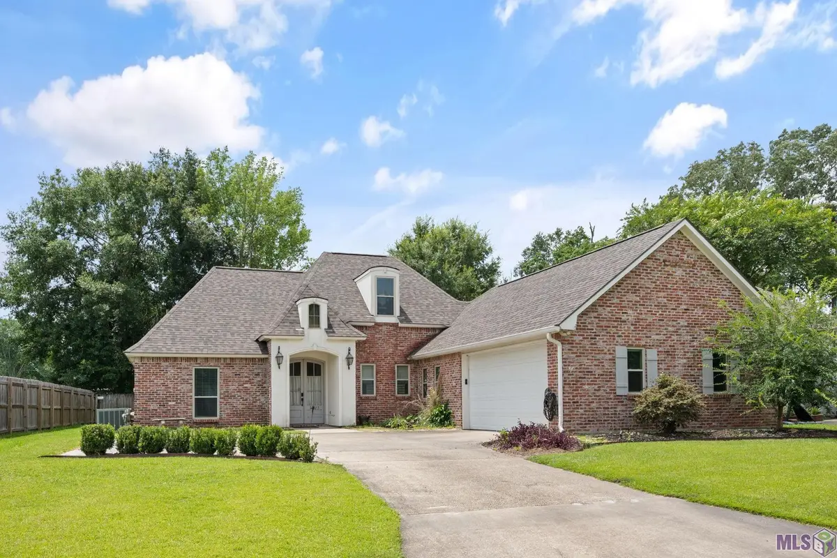 39415 Meadowbrook Ave, Prairieville, LA 70769 - #1