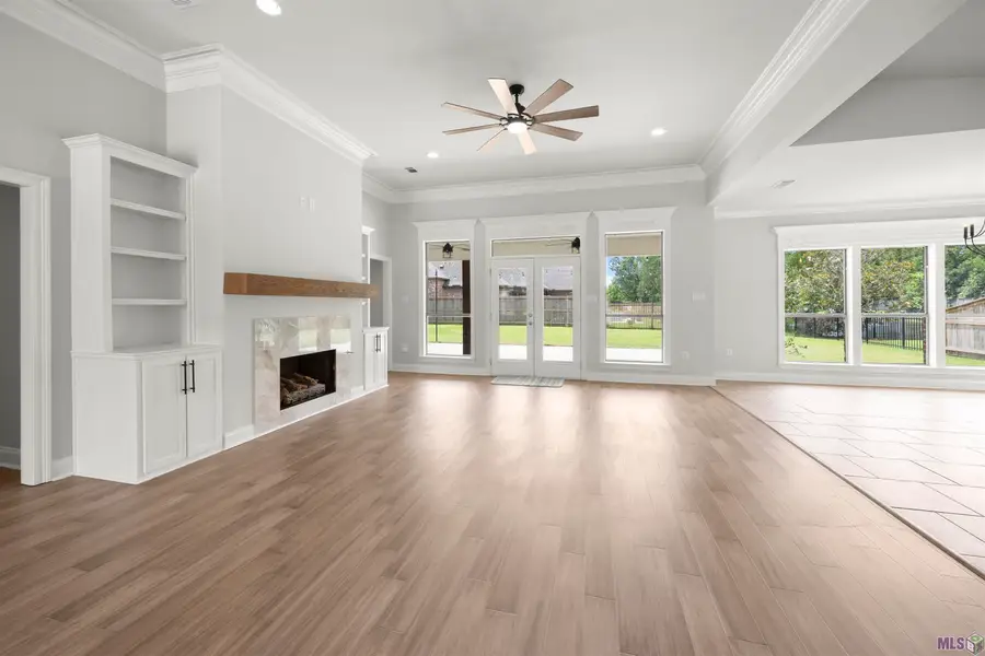 41133 Clearwater Ave, Gonzales, LA 70737 - #3