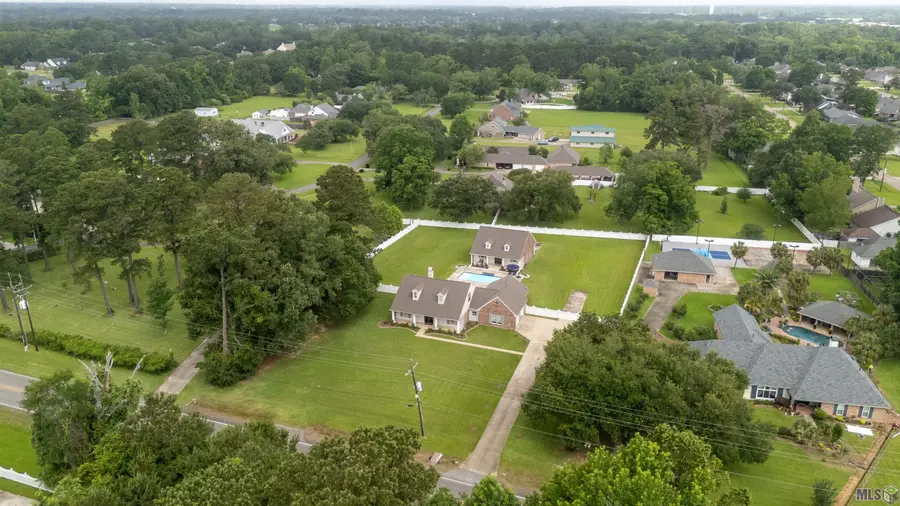 37258 Perkins Rd, Prairieville, LA 70769 - #3