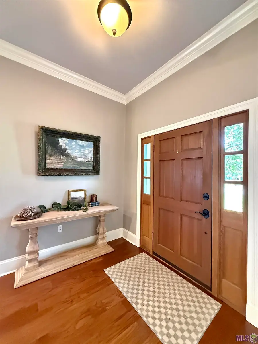 1406 Cottonwood Dr, Denham Springs, LA 70726 - #3