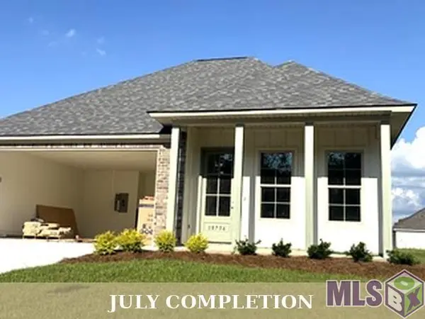 18756 Seabiscuit Ln, Zachary, LA 70791