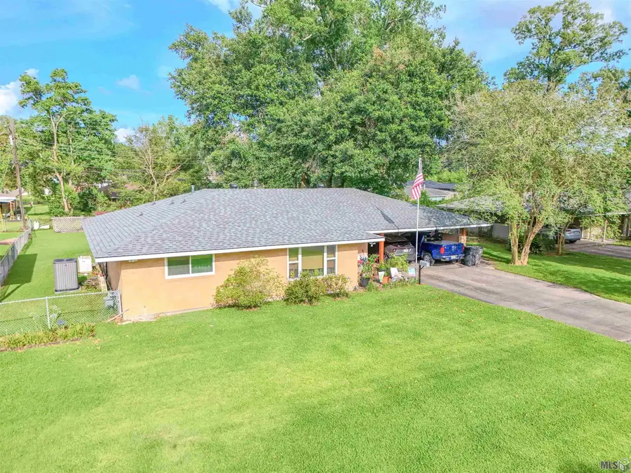875 Woodhaven St, Baton Rouge, LA 70815 - #2