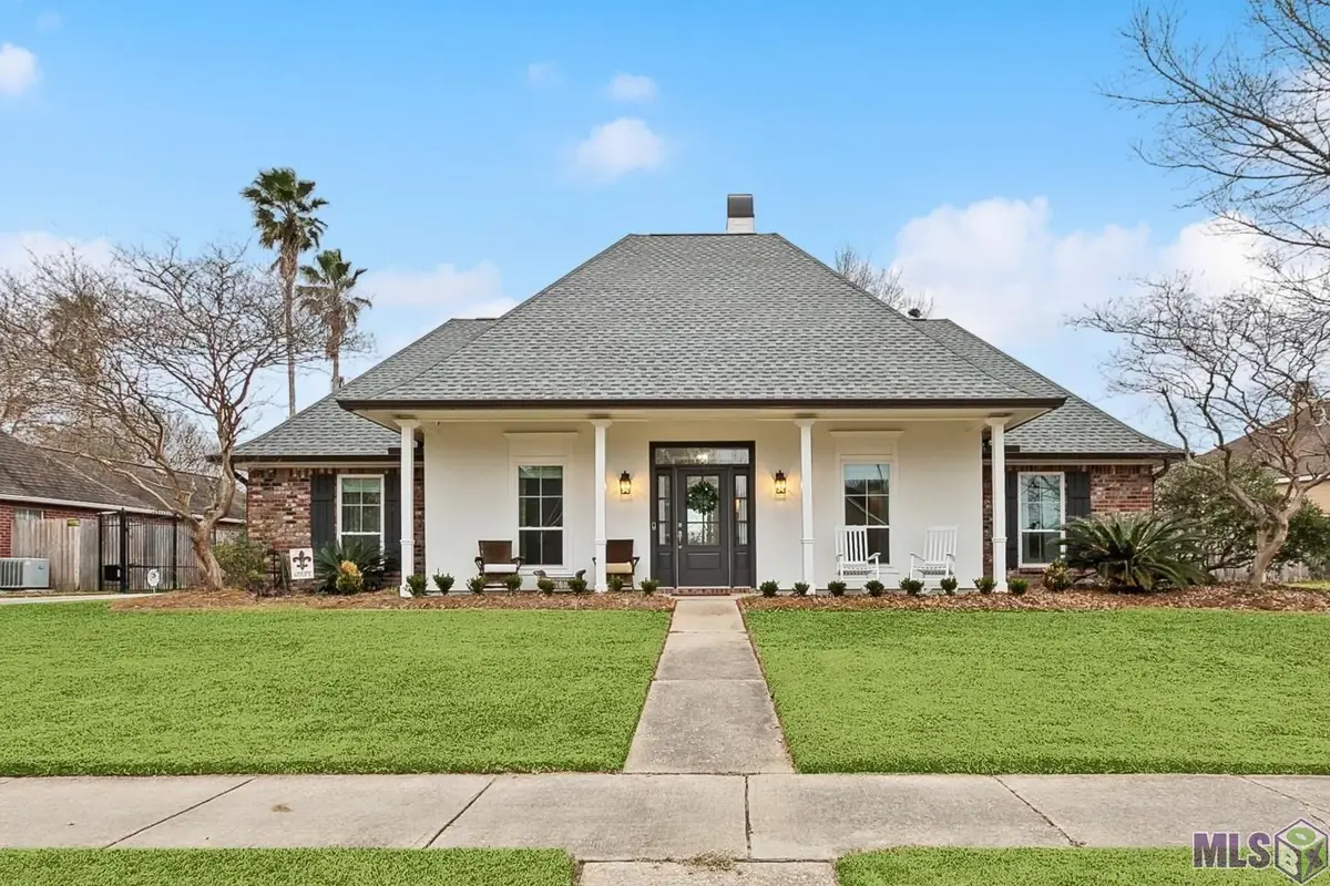 6016 Mourning Dove Dr, Shenandoah, LA 70817 - #1
