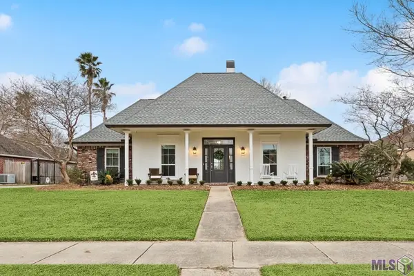 6016 Mourning Dove Dr, Saint George, LA 70817