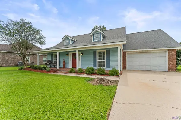 14162 Troy Duplessis Rd, Gonzales, LA 70737