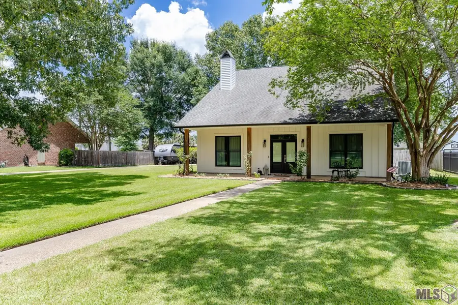 16490 Wesley Evans Rd, Prairieville, LA 70769 - #2