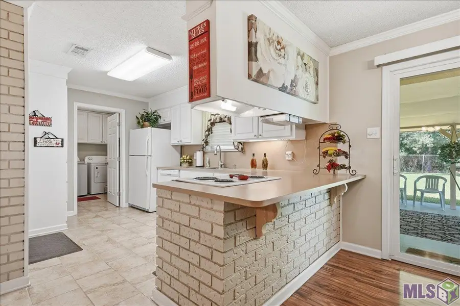 12222 Tickfaw Dr, Baton Rouge, LA 70818 - #2