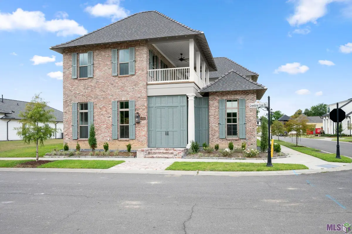8638 Greenbrier Cove Rd, Baton Rouge, LA 70817 - #1
