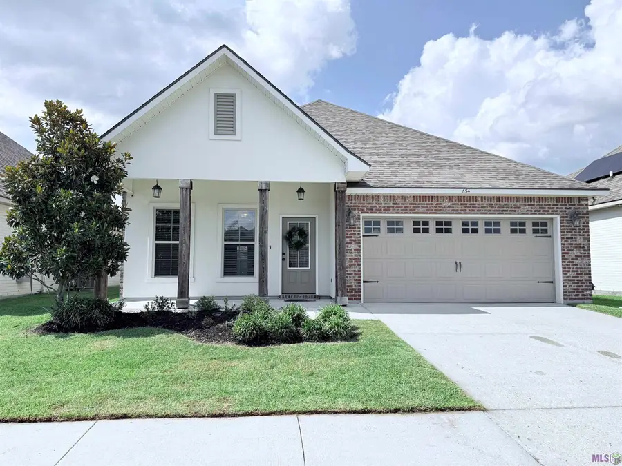 654 Beaumont Dr, Gonzales, LA 70737 - #2