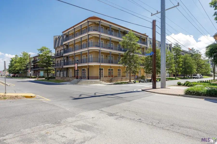 3347 Nicholson Dr #B408, Baton Rouge, LA 70802 - #2