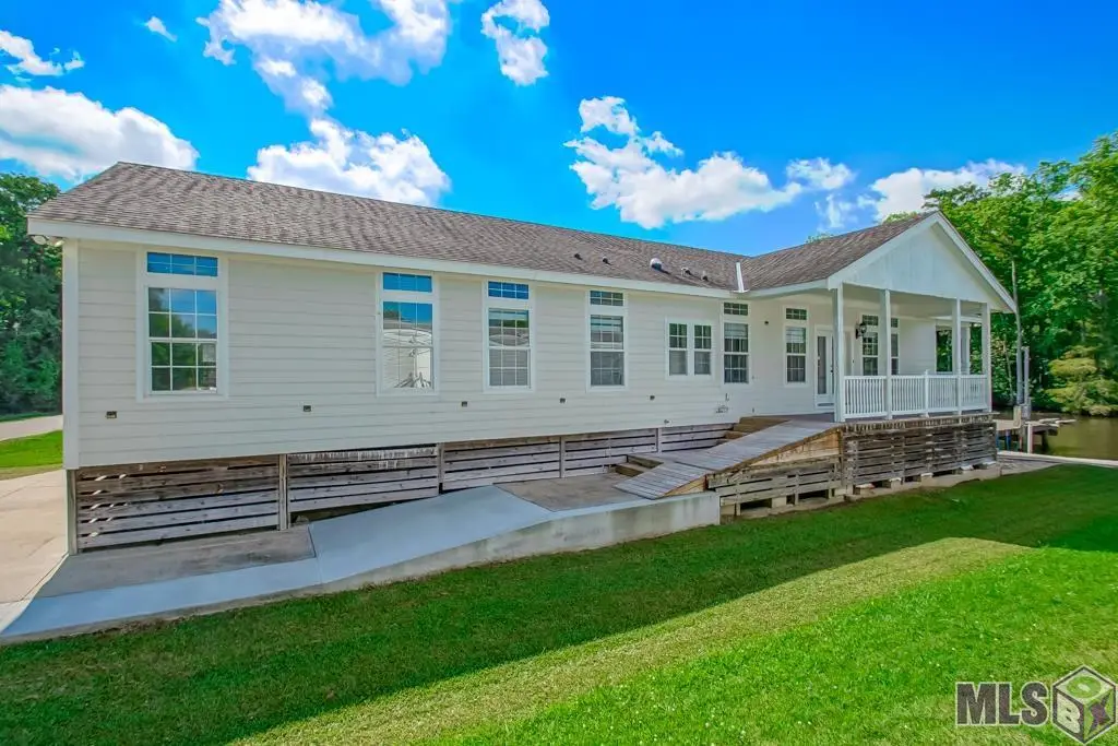 22986 Chene Blanc Ln, Maurepas, LA 70449 - #1