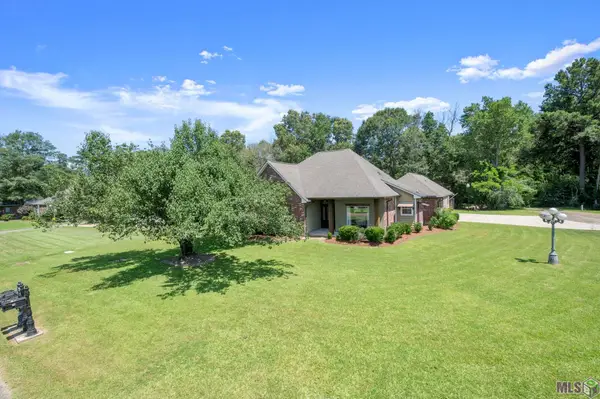 14335 Mckenzy Way, Walker, LA 70785