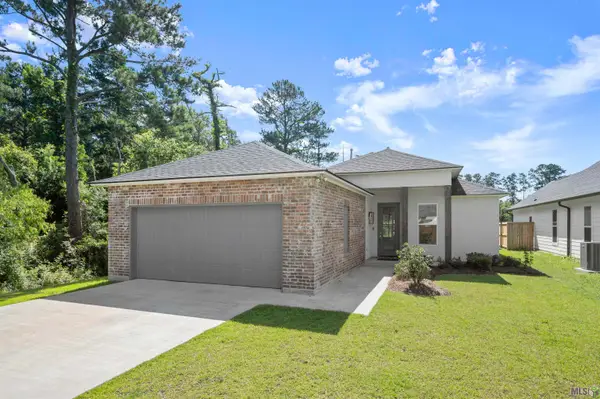9674 Brookfield Ave, Denham Springs, LA 70726