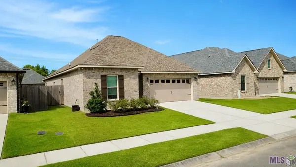 1042 Elliston Dr, Gonzales, LA 70737