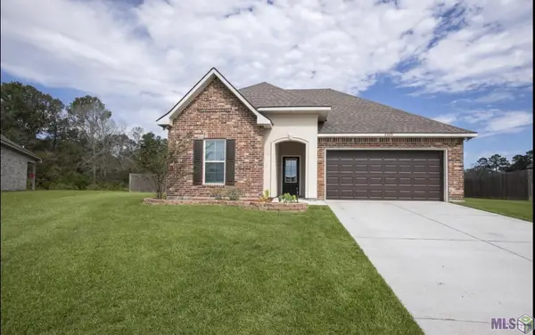 23091 Antler Lake Dr, Denham Springs, LA 70726