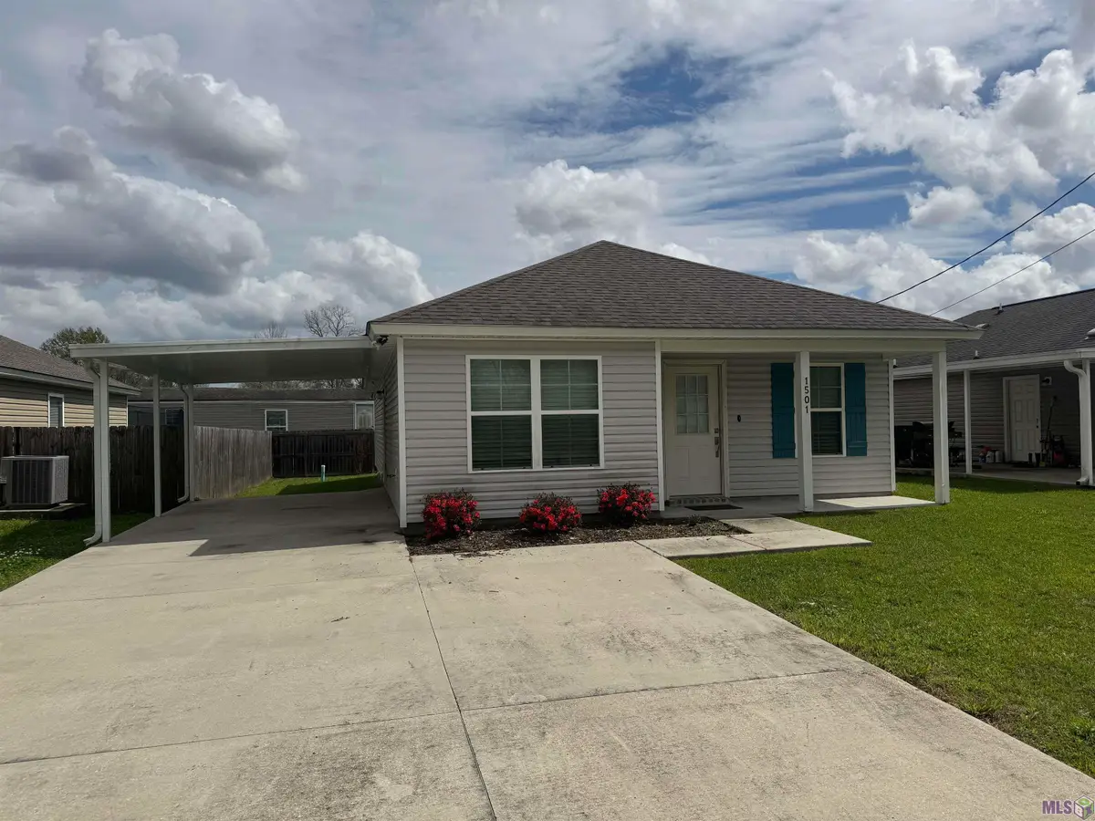 1501 Ravier Ln, Sunshine, LA 70780 - #1