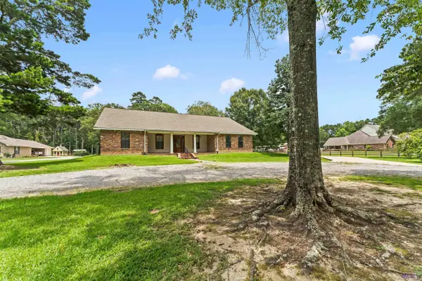 13856 Beaver Bend Rd, Baton Rouge, LA 70818