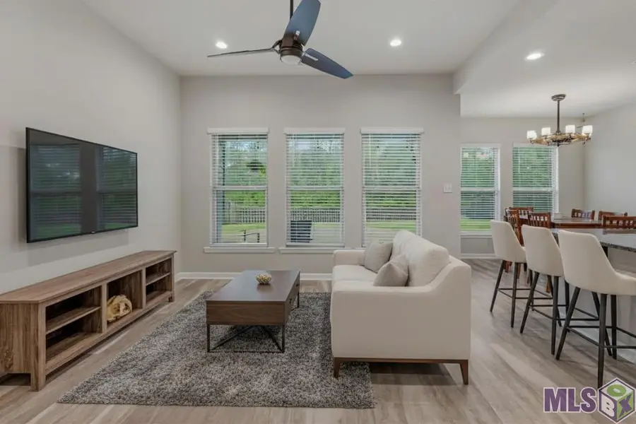 18171 Terraceside Dr, Prairieville, LA 70769 - #2