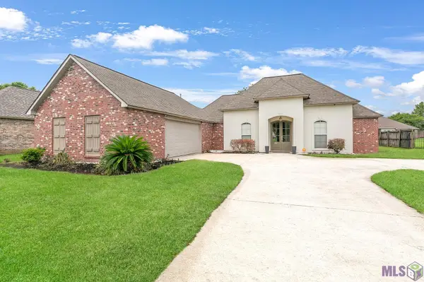 4001 Moss Trail Dr, Zachary, LA 70791