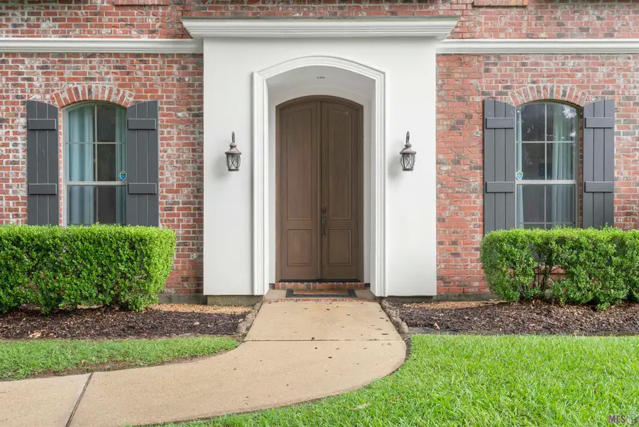 10733 Carol Lynn Rd, Denham Springs, LA 70726 - #2